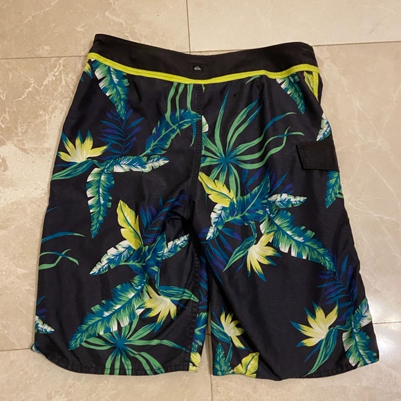 Tropical bathing suit - Picture 4 of 4